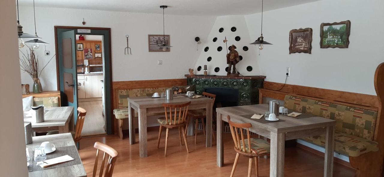 Alpenappartements Schwalbennestl Mittenwald Luaran gambar