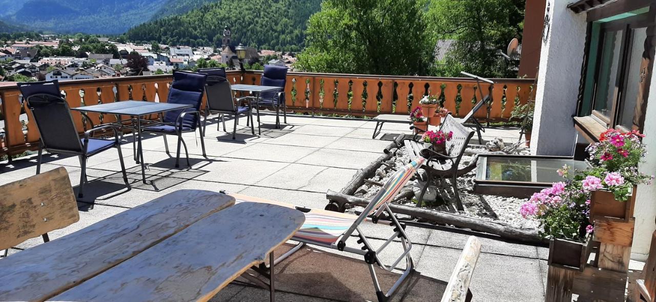 Alpenappartements Schwalbennestl Mittenwald Luaran gambar