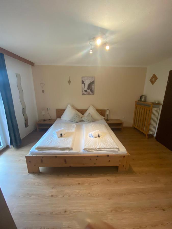 Alpenappartements Schwalbennestl Mittenwald Luaran gambar