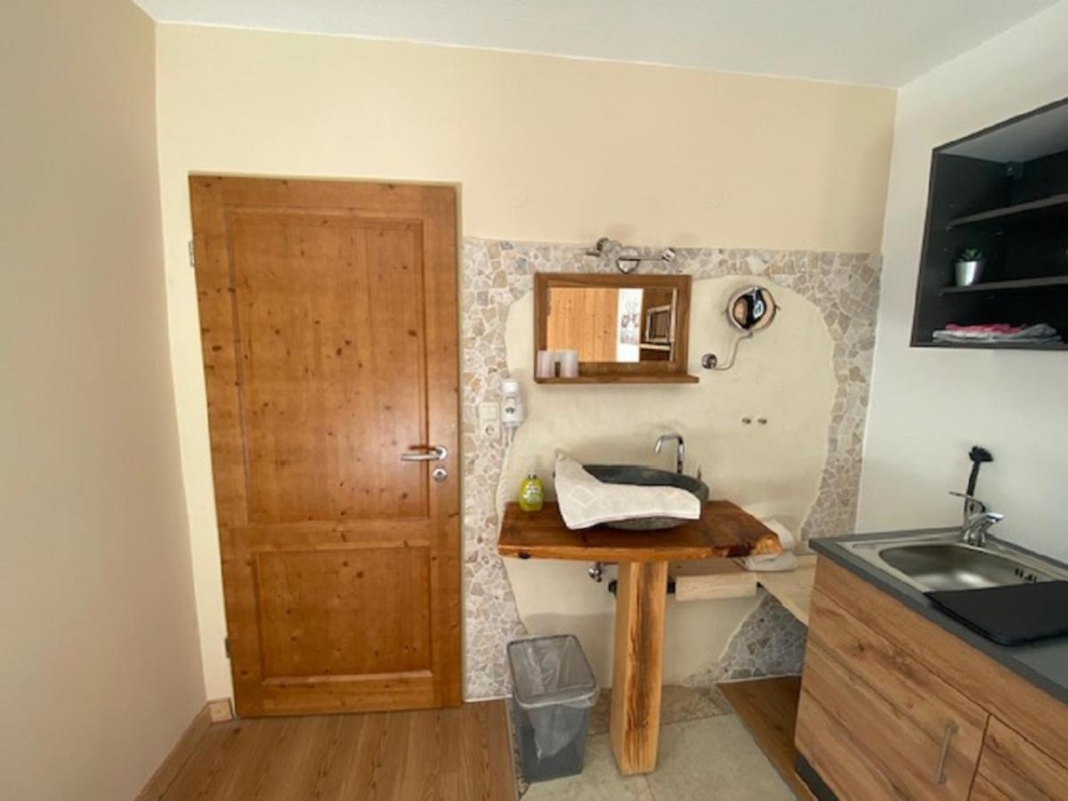 Alpenappartements Schwalbennestl Mittenwald Luaran gambar