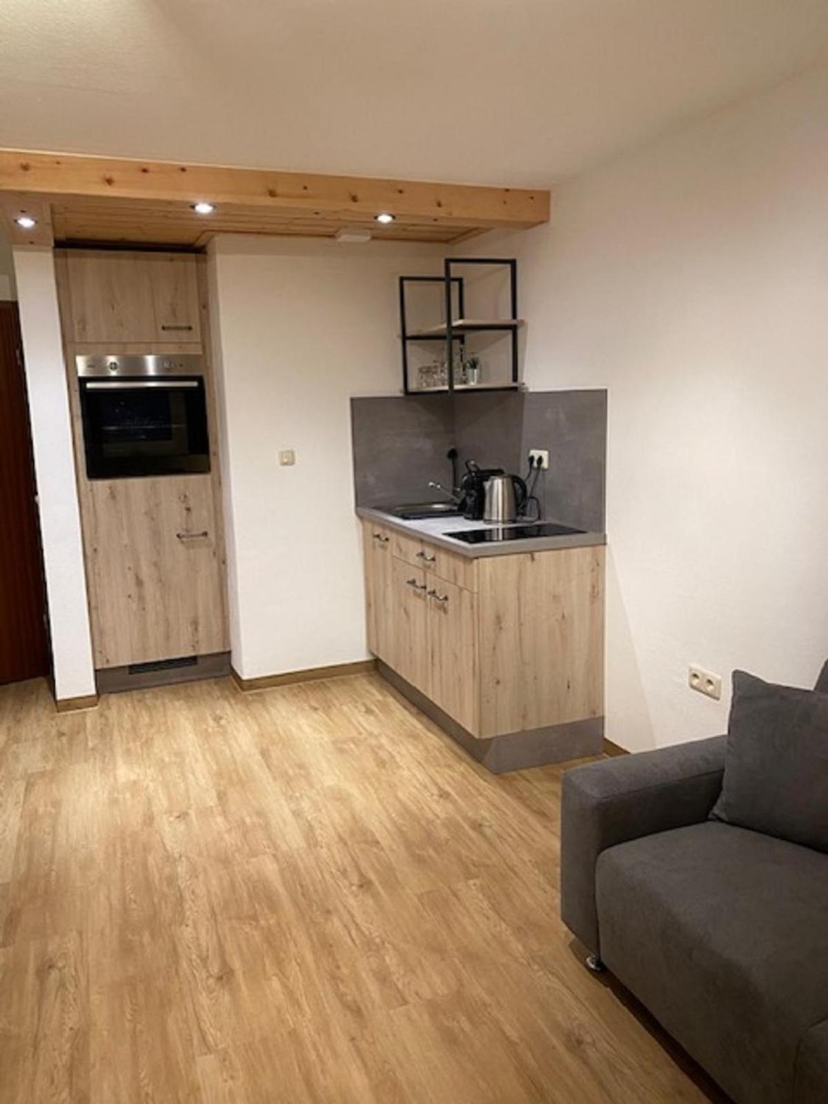 Alpenappartements Schwalbennestl Mittenwald Luaran gambar
