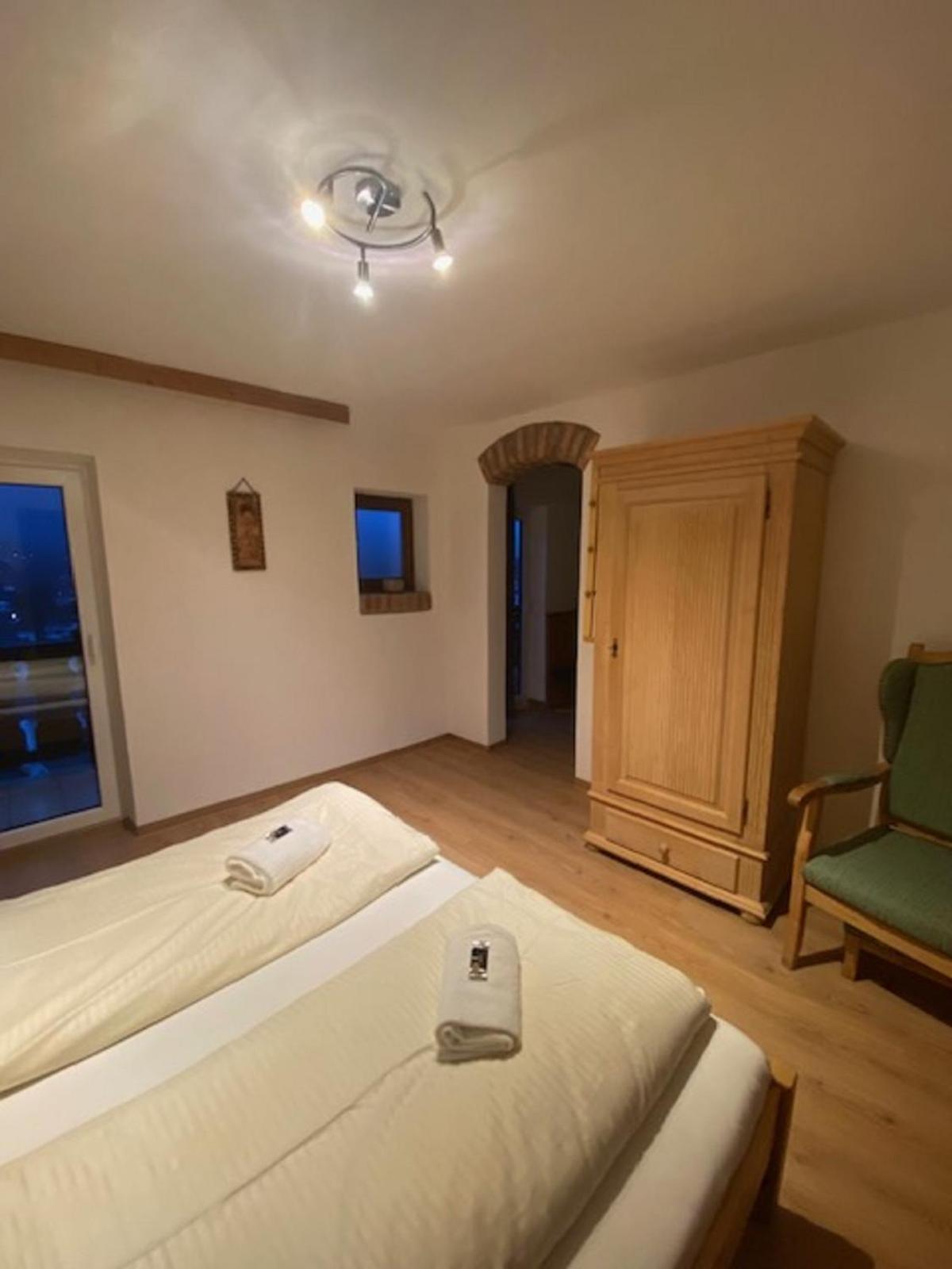Alpenappartements Schwalbennestl Mittenwald Luaran gambar